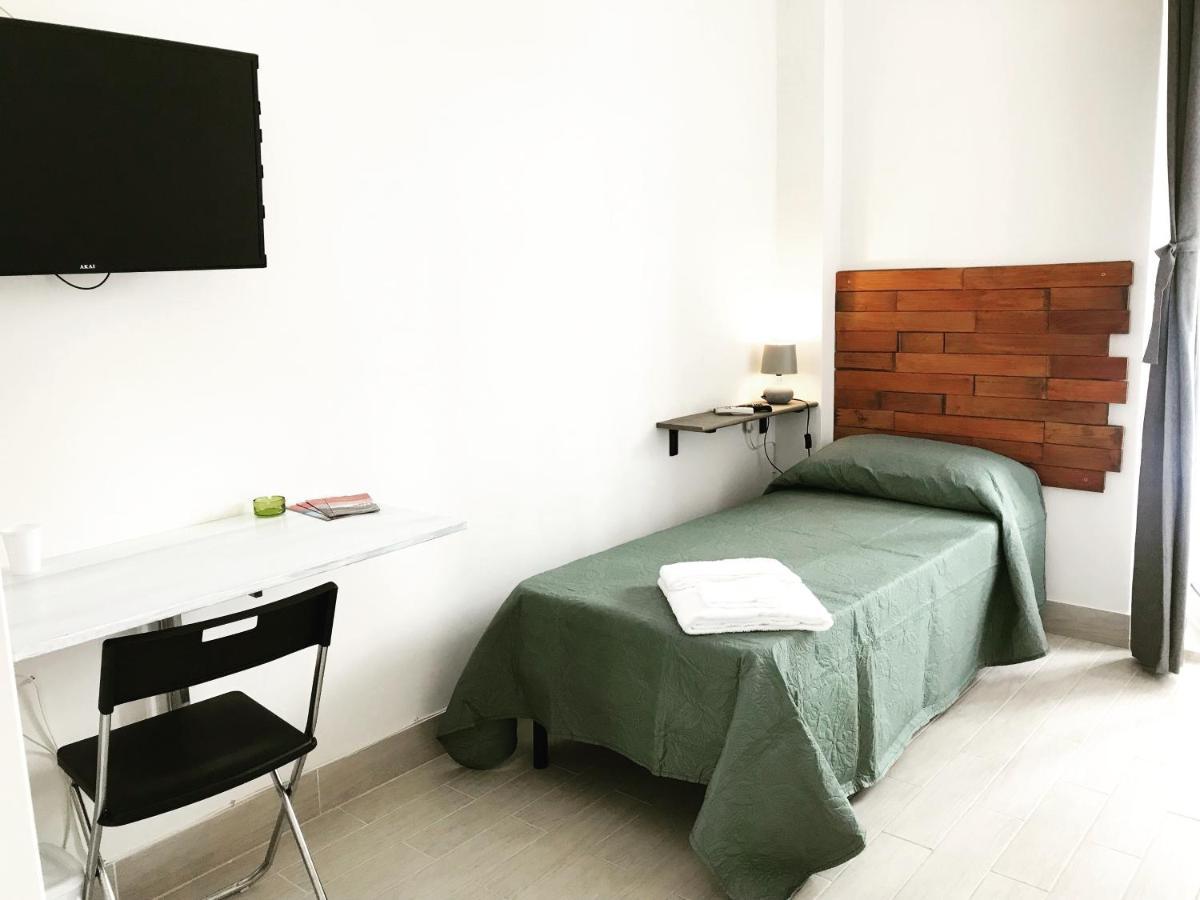 Dea Flora Home B&B Rzym Zewnętrze zdjęcie