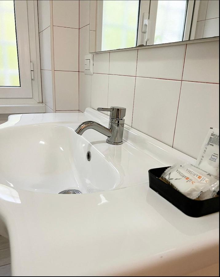 Dea Flora Home B&B Rzym Zewnętrze zdjęcie